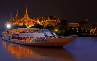 Chao Phraya Princess Dinner Cruise: is it actually worth it?
