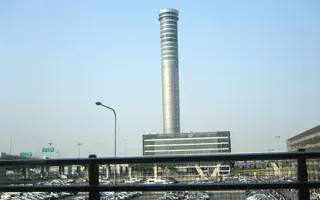 BKK to Sukhumvit: Rail or Taxi?
