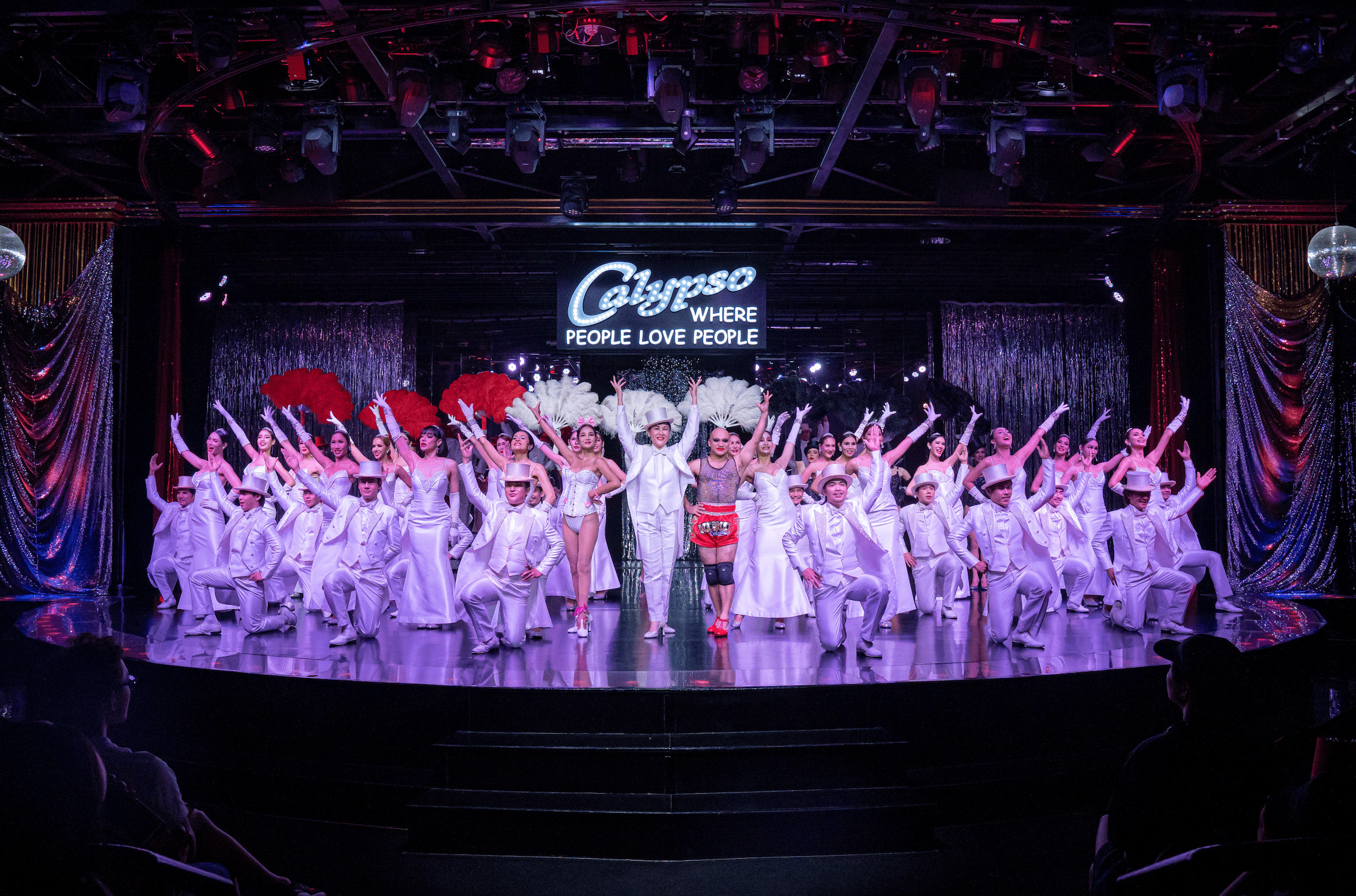 Calypso Cabaret Bangkok: is VIP or dinner worth it?