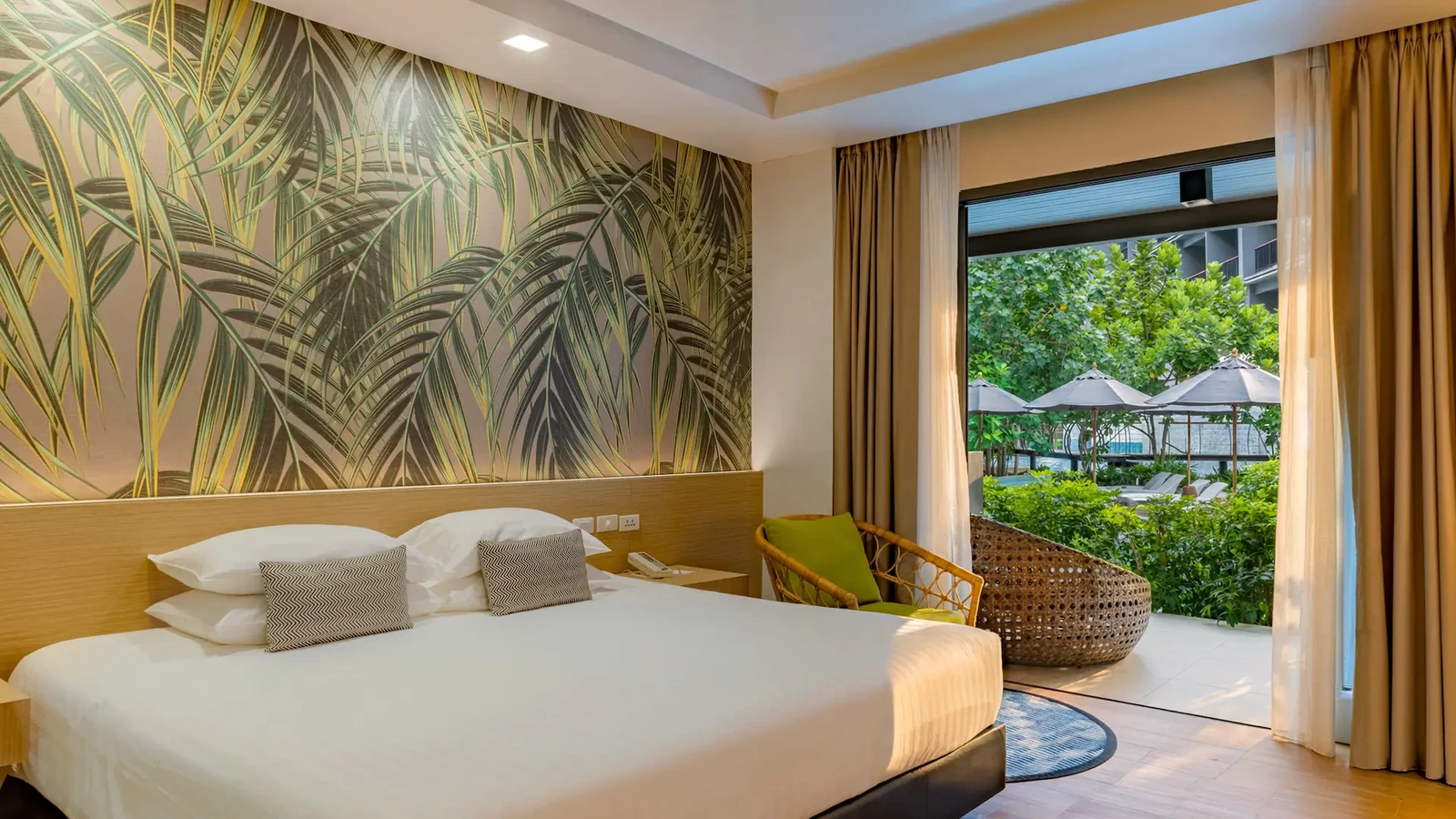 Panan Krabi Resort hotel photo 3 — Ao Nang Hotel Breakfast Included or Room-Only? Count Your Boat Mornings