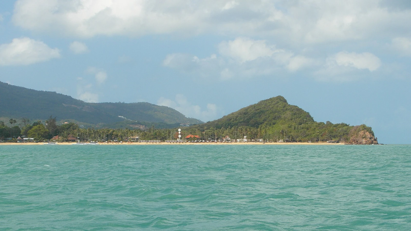 Bophut vs Maenam: Which Koh Samui Base Is Better for Couples?