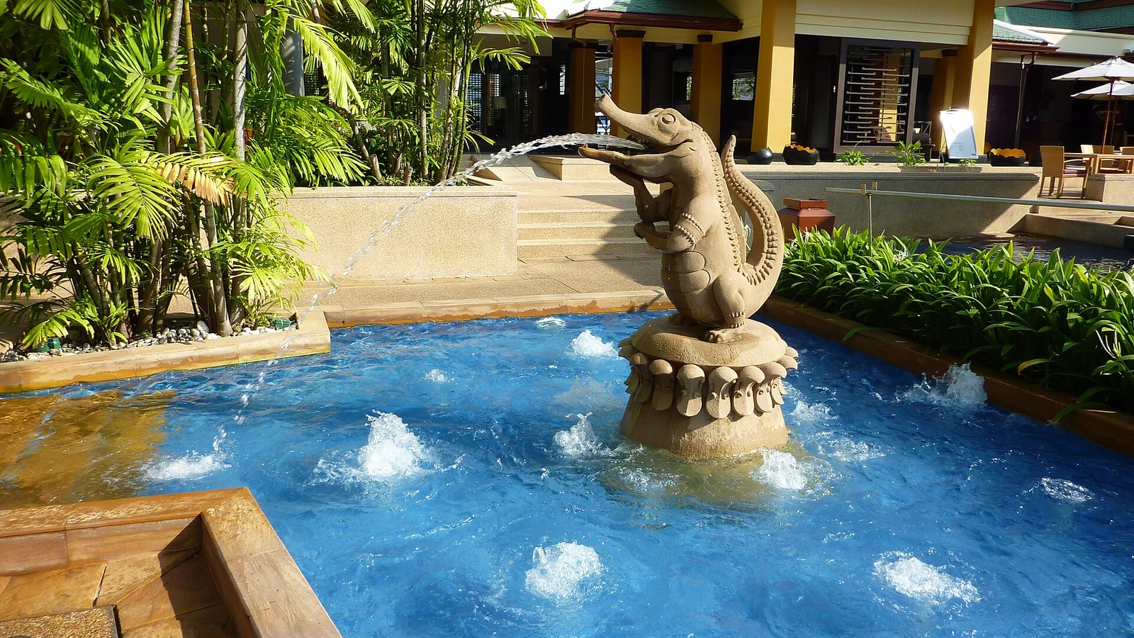 Kata Yai vs Kata Noi: Choose the Phuket Beach by Your Evenings