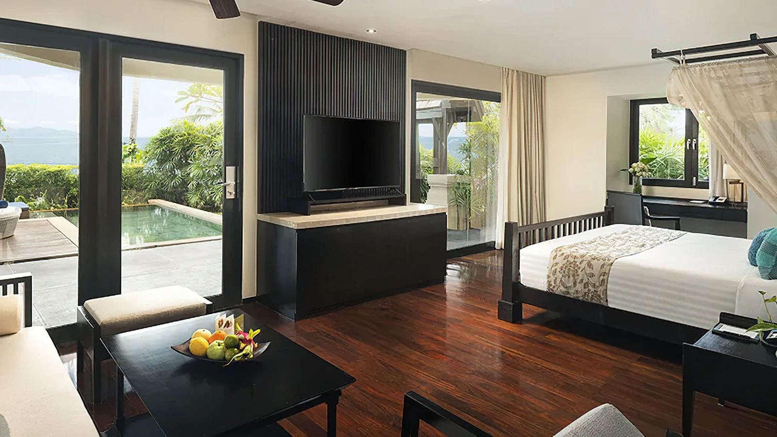 Koh Samui Private Pool Villa vs Beachfront Room: Which Upgrade Is Worth It?