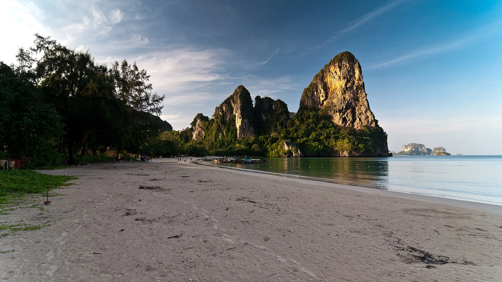 Railay One Night vs Two Nights: How Long Should You Stay?