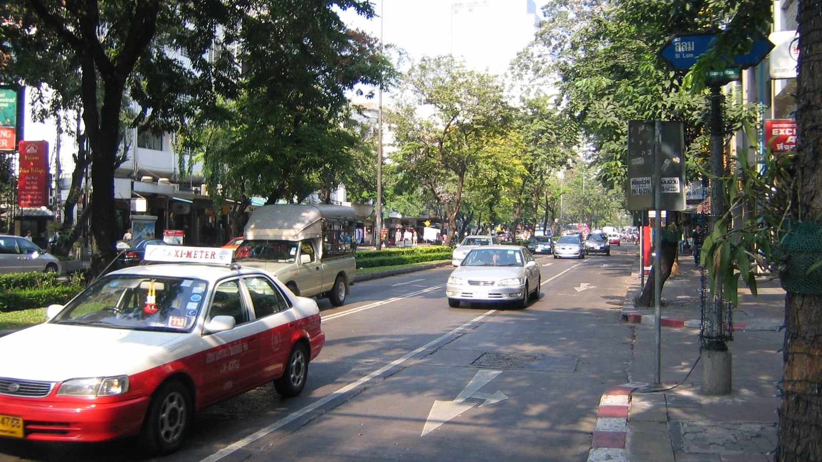 Siam vs Silom: Which Bangkok Base Works Better After 6 PM?